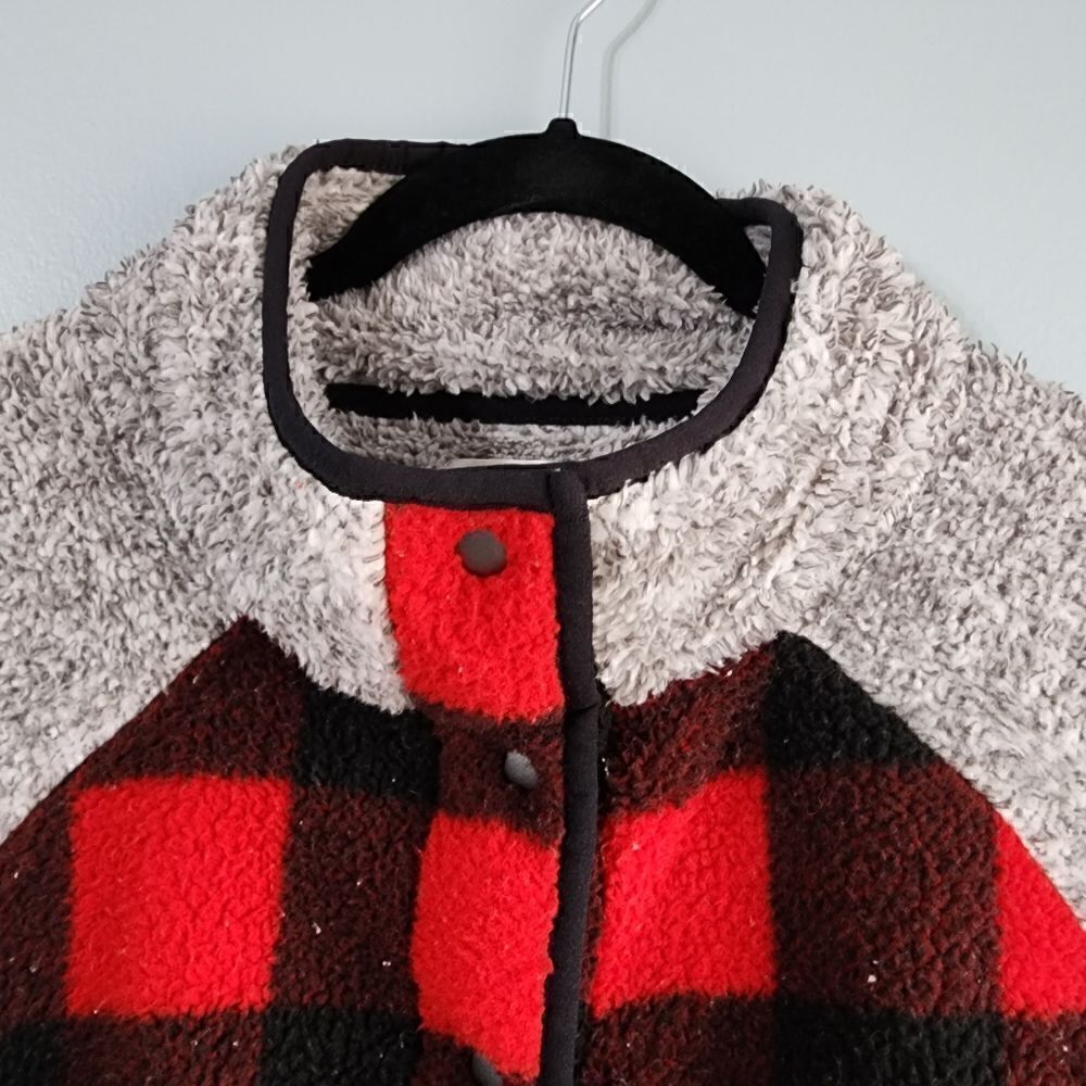 Maurices Plus Size Gray Buffalo Plaid Yoke Snap Front Sherpa Pullover Sweatshirt - Picture 12 of 12